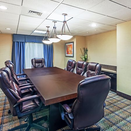 Holiday Inn Express Hotel & Suites Beaumont Northwest By Ihg Exterior photo