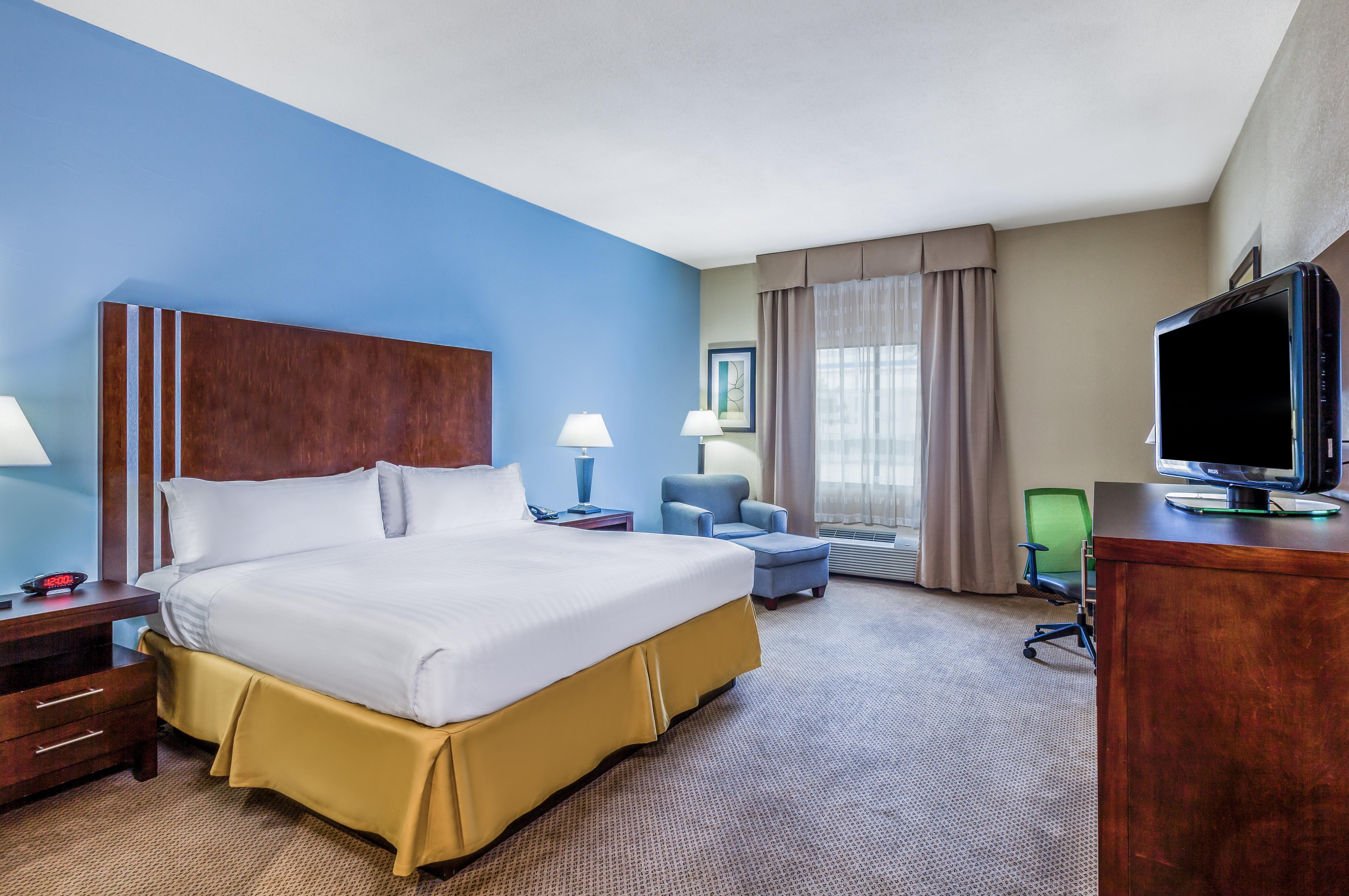 Holiday Inn Express Hotel & Suites Beaumont Northwest By Ihg Exterior photo