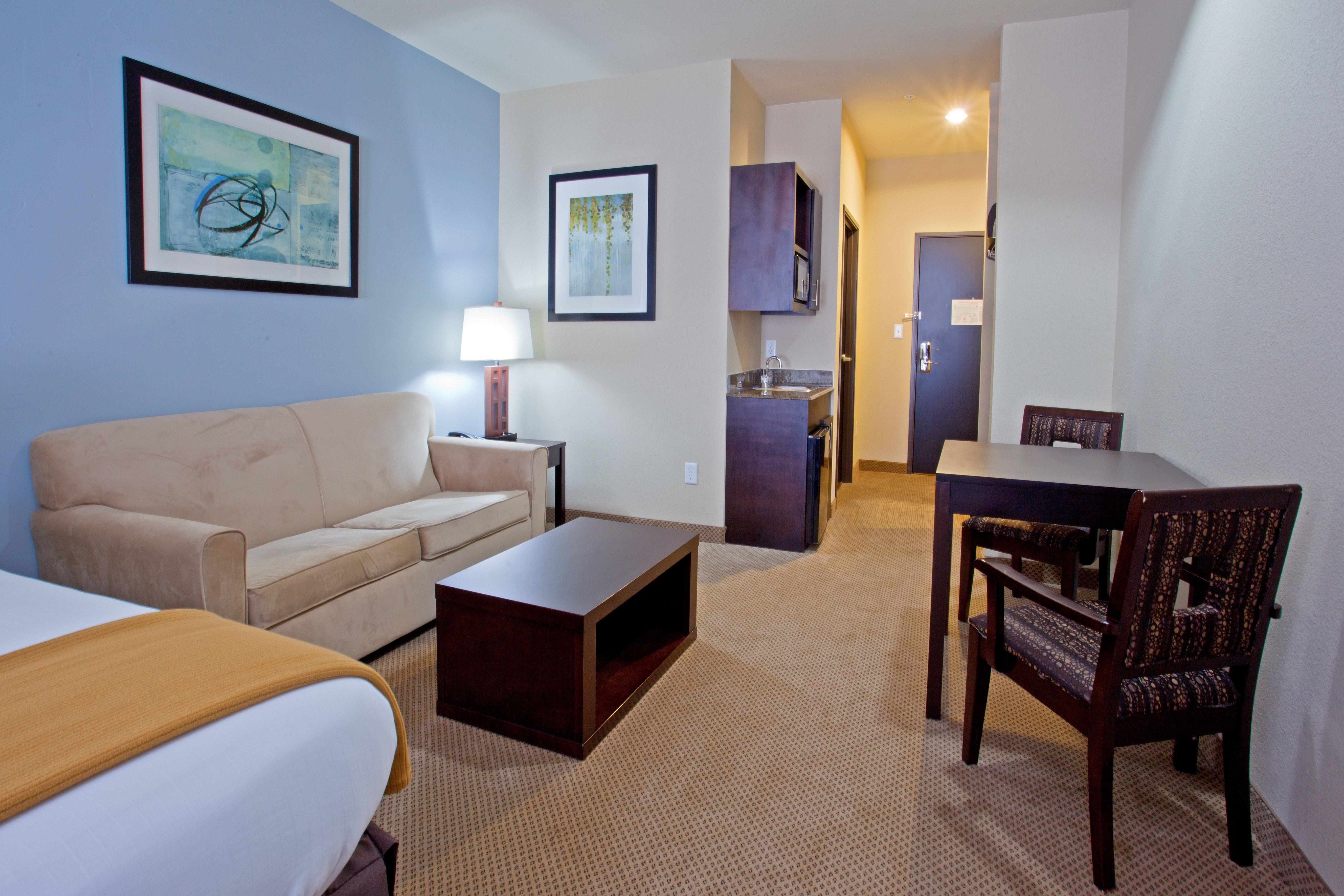 Holiday Inn Express Hotel & Suites Beaumont Northwest By Ihg Room photo