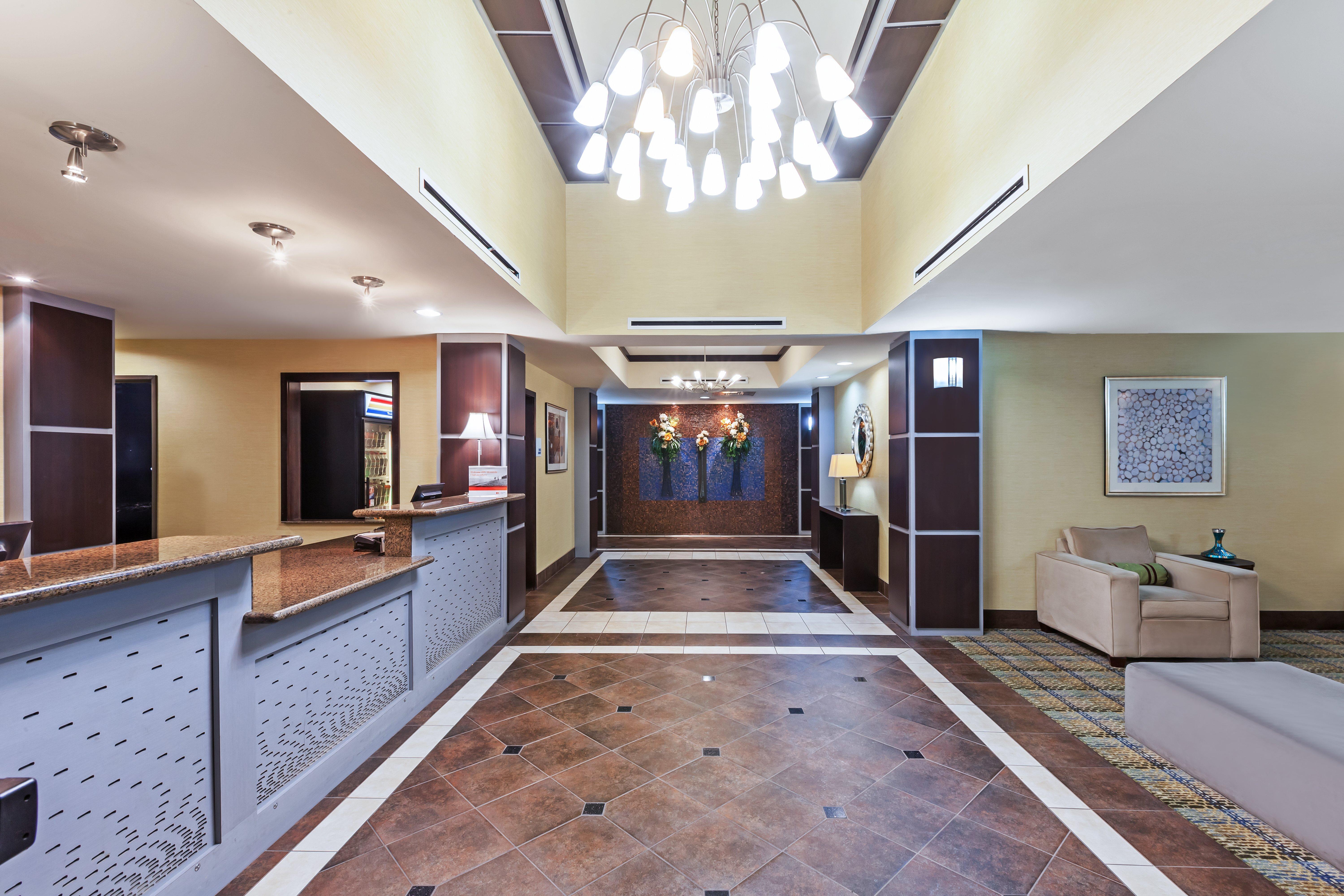 Holiday Inn Express Hotel & Suites Beaumont Northwest By Ihg Exterior photo