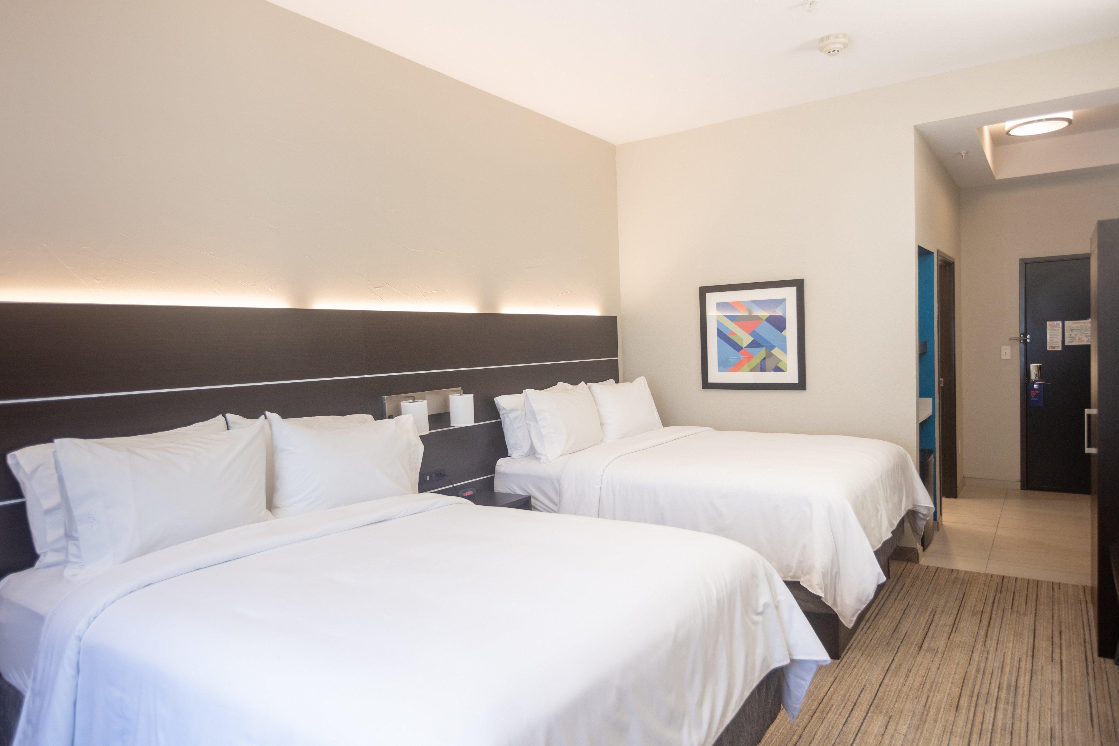 Holiday Inn Express Hotel & Suites Beaumont Northwest By Ihg Exterior photo